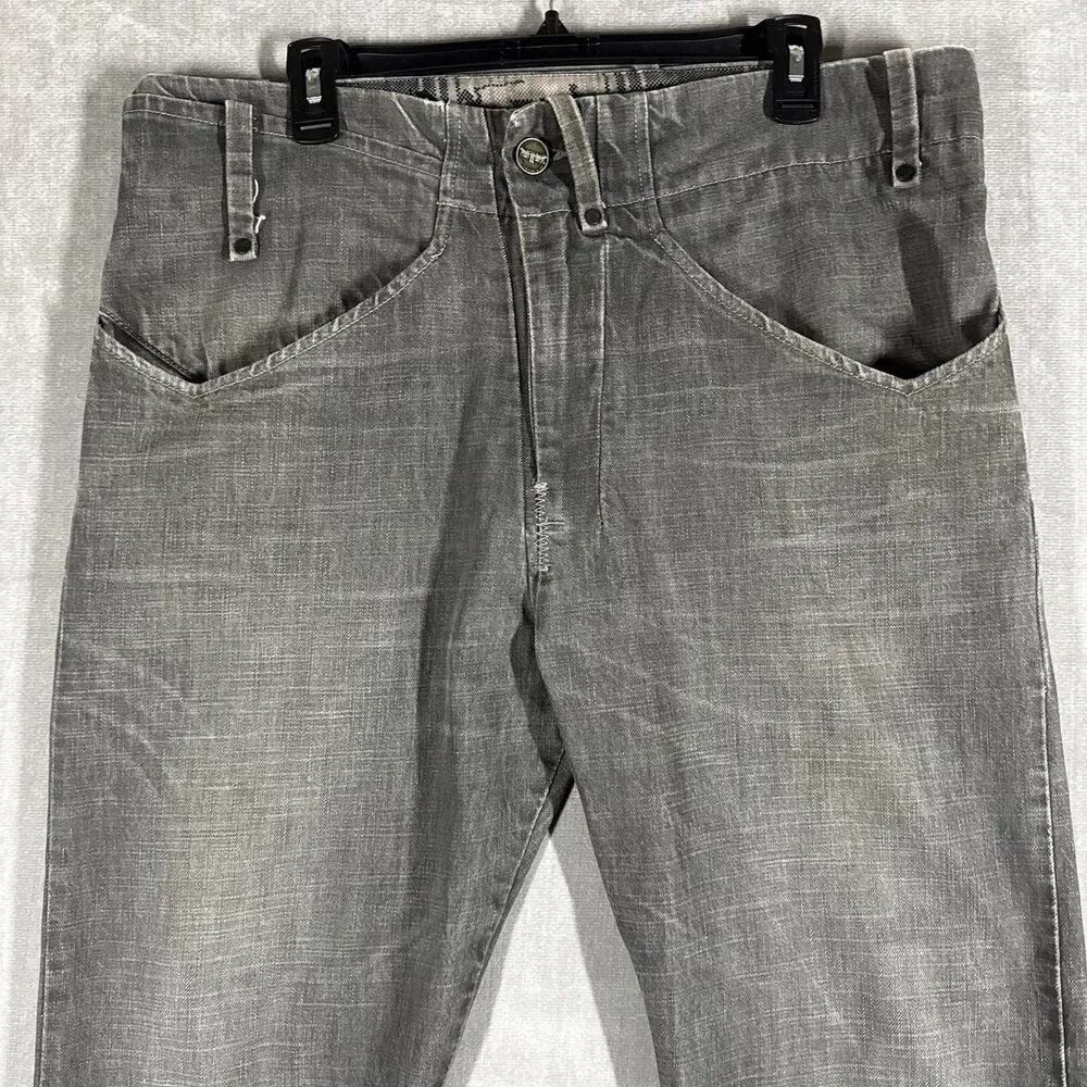 Levi’s – Rare Hybrid Tech Style, Limited Edition Grey Denim Jeans 36x34 *UNIQUE*
